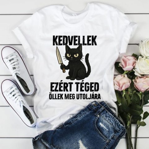 Kedvellek, fekete cicás póló