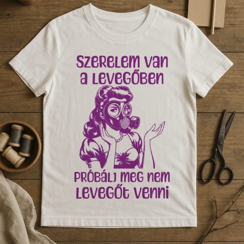 Szerelem van a  levegőben gázmaszkos póló vagy pulcsi