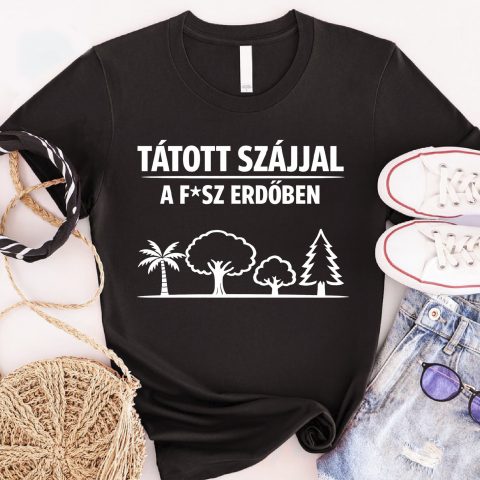 Tátott szájjal póló vagy pulcsi